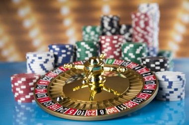 Fortune Tiger slot reel display with Asian symbols and multiplier indicators